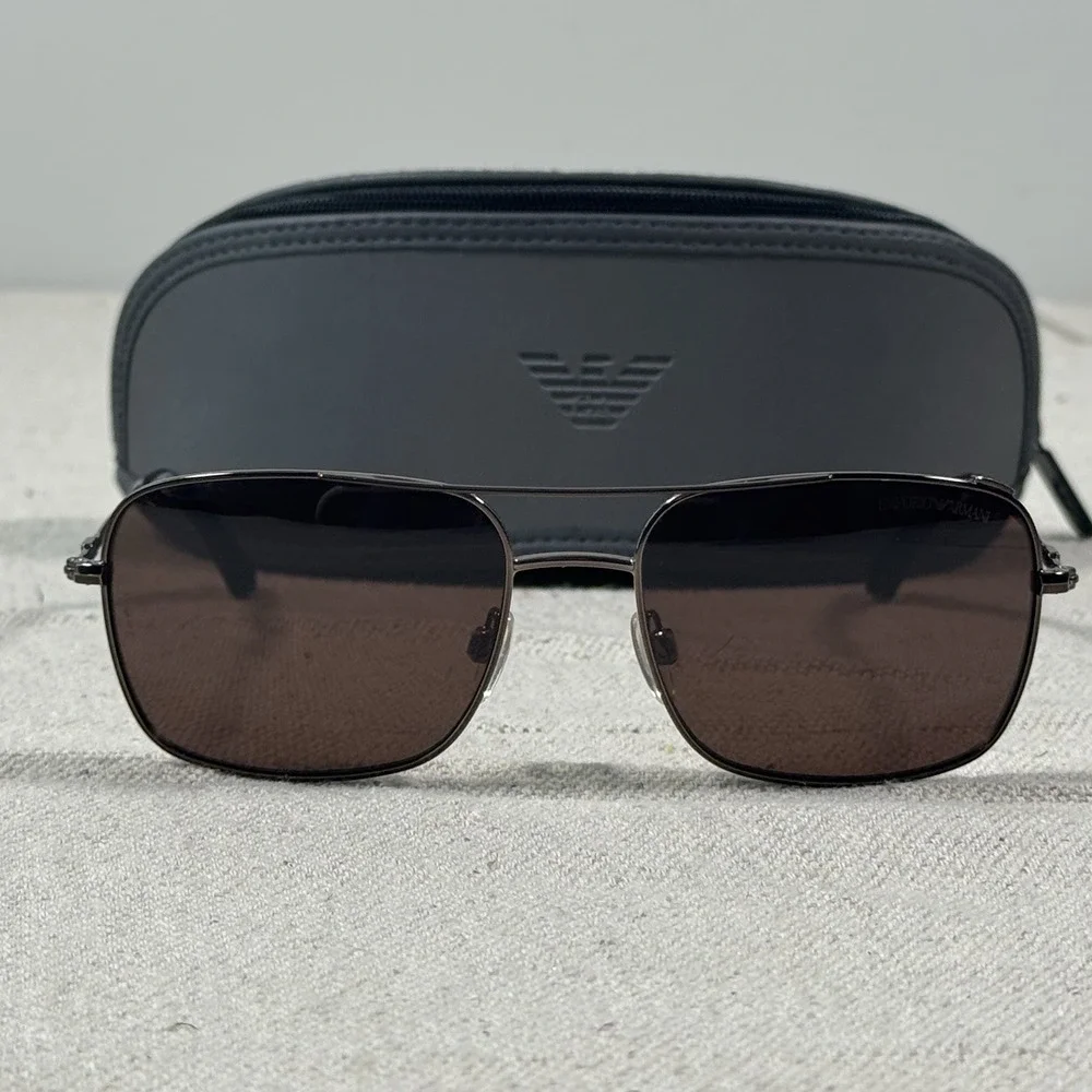 Emporio Armani EA2011 3028/73 Aviator Sunglasses Brown Lens 56-17 w/ Case‎